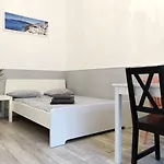 B&A Apartments Centre